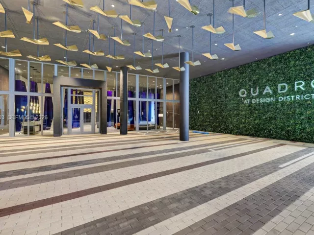 1-bedroom condo for sale in Miami - 3900 Biscayne Blvd S-218 - MondialRealty