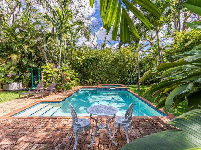 Home for rent at 665 NE 120th St - photo 7483919