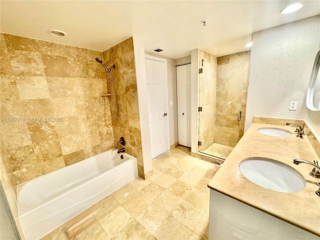 1-bedroom condo for sale in Hallandale Beach - 1745 E Hallandale Beach Blvd 501W - MondialRealty