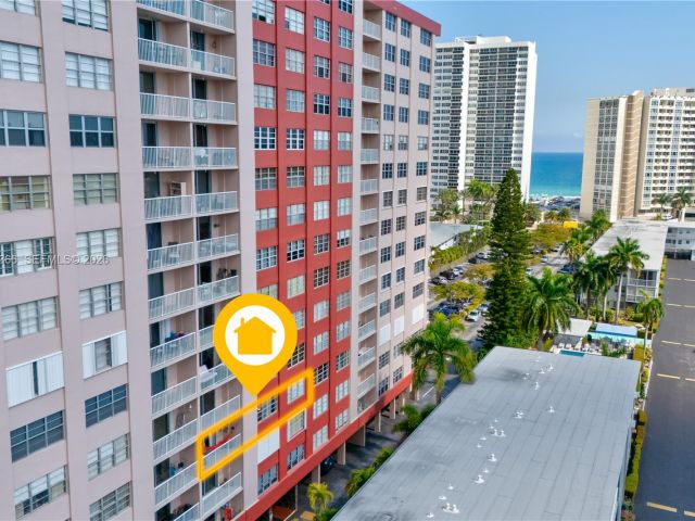 Apartment for sale  Unit #408 - photo 7445701