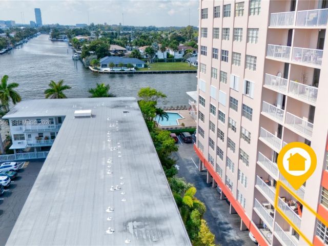 Apartment for sale  Unit #408 - photo 7445706