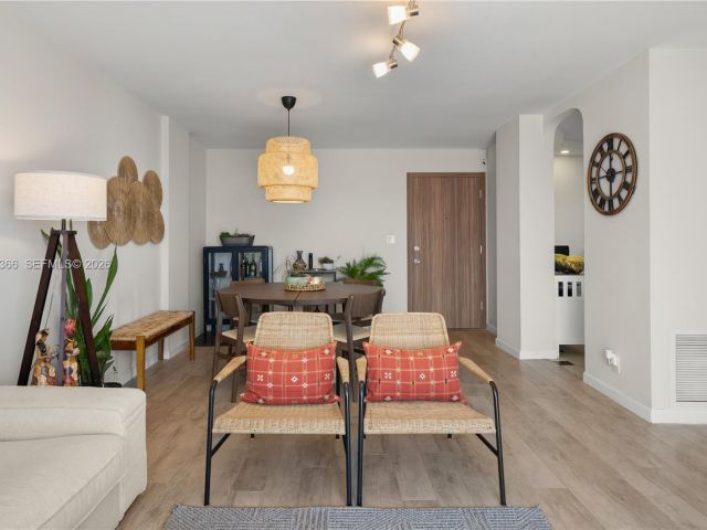 Apartment for sale  Unit #408 - photo 7445708