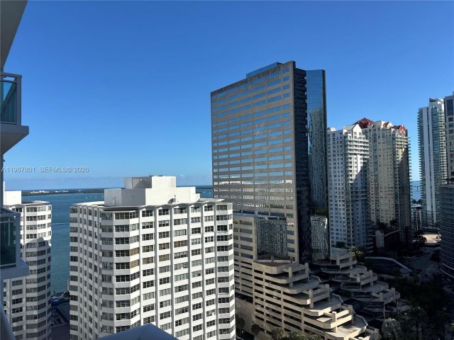 Apartment for sale  Unit #2007 - photo 7461363