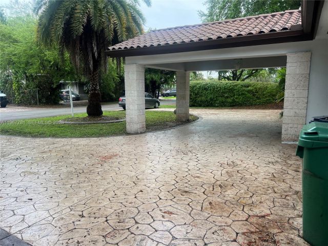 Home for sale at 6284 SW 26th St - photo 7493734