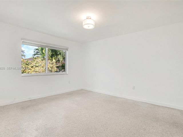 Home for rent at 9372 Abbott Ave - photo 7446188