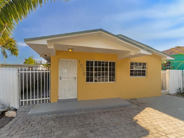 Home for sale at 1518 NW 65th St - photo 7446045