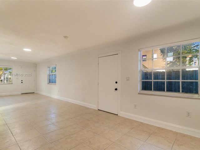 Home for sale at 1518 NW 65th St - photo 7446051