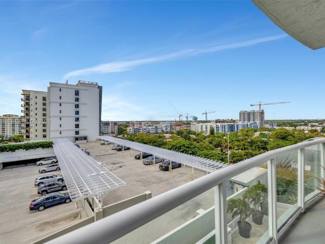 1-bedroom condo for rent in Fort Lauderdale - 315 NE 3rd Ave 902 - MondialRealty