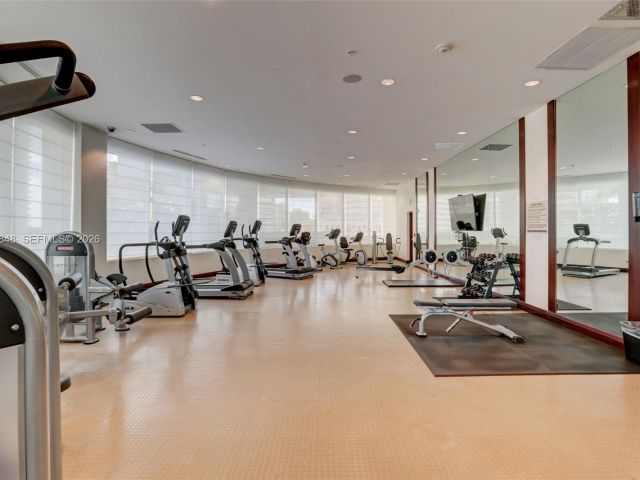 1-bedroom condo for rent in Fort Lauderdale - 315 NE 3rd Ave 902 - MondialRealty
