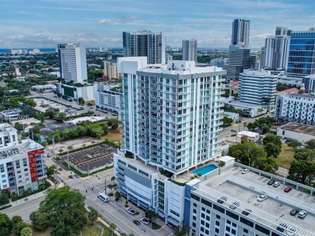1-bedroom condo for rent in Fort Lauderdale - 315 NE 3rd Ave 902 - MondialRealty