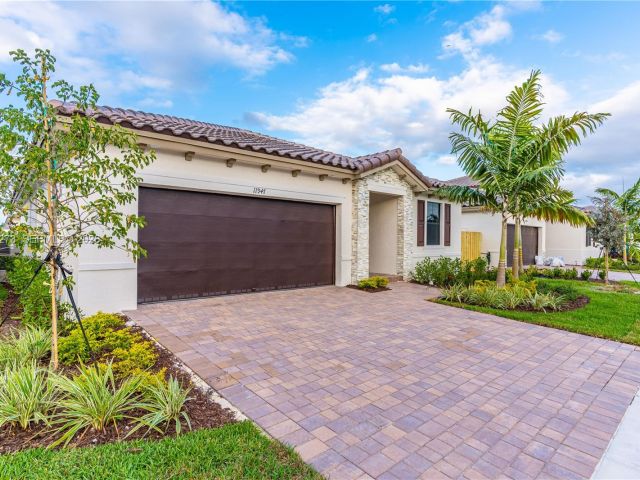 Home for rent at 11947 SW 241st Ter 0 - photo 7493001