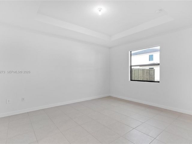 Home for rent at 11947 SW 241st Ter 0 - photo 7493016