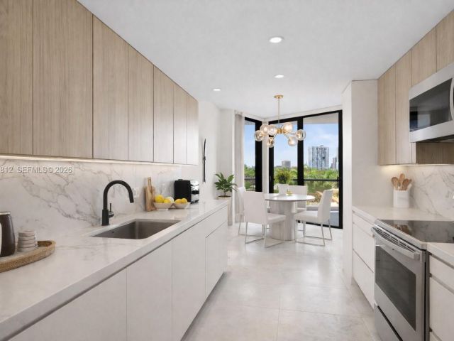 Apartment for sale  Unit #403 - photo 7448651