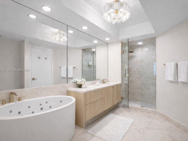 Apartment for sale  Unit #403 - photo 7448653