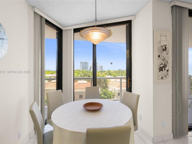 Apartment for sale  Unit #403 - photo 7448659