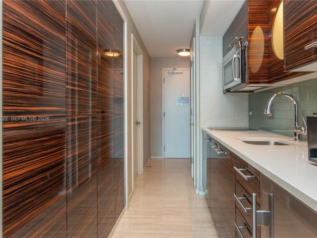 Apartment for sale  Unit #H1715 - photo 7498010