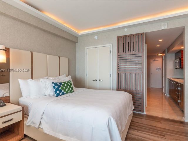 Apartment for sale  Unit #H1715 - photo 7498015