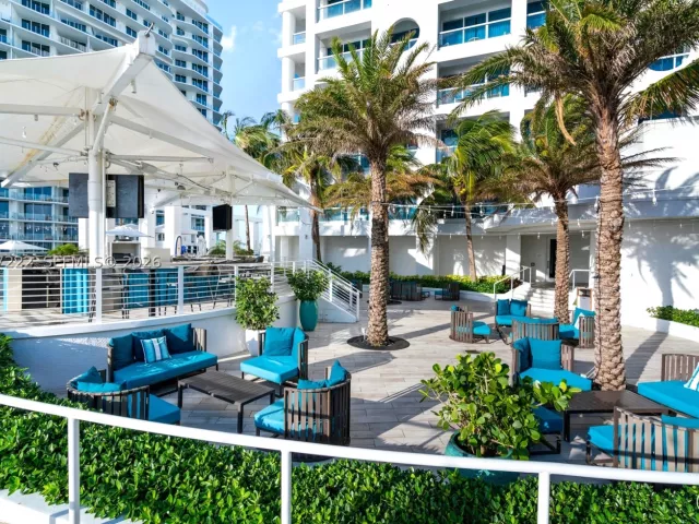 condo for sale in Fort Lauderdale - 551 N Fort Lauderdale Beach Blvd H1715 - MondialRealty