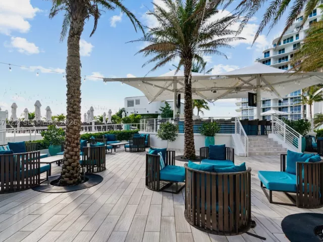 condo for sale in Fort Lauderdale - 551 N Fort Lauderdale Beach Blvd H1715 - MondialRealty