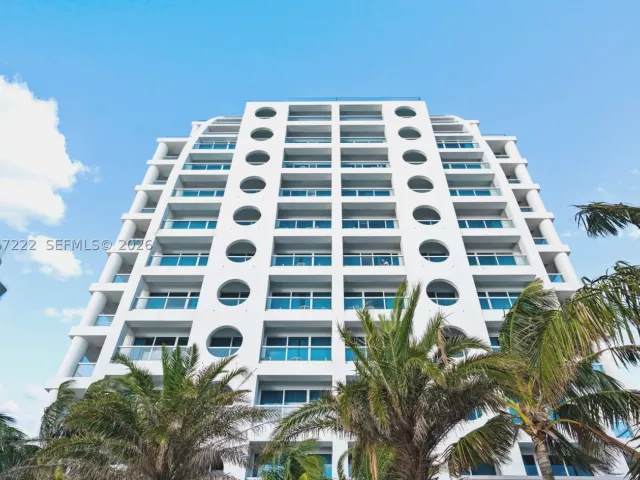 condo for sale in Fort Lauderdale - 551 N Fort Lauderdale Beach Blvd H1715 - MondialRealty