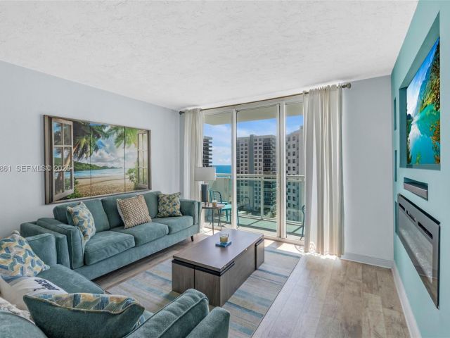 Apartment for sale  Unit #1122 - photo 7466585