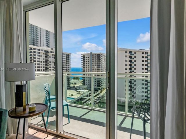 Apartment for sale  Unit #1122 - photo 7466586