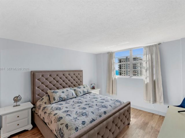 Apartment for sale  Unit #1122 - photo 7466594