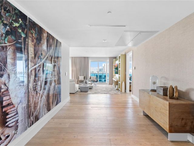 Apartment for sale  Unit #PH-1703 - photo 7446416