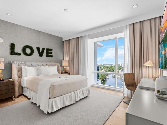 Apartment for sale  Unit #PH-1703 - photo 7446427