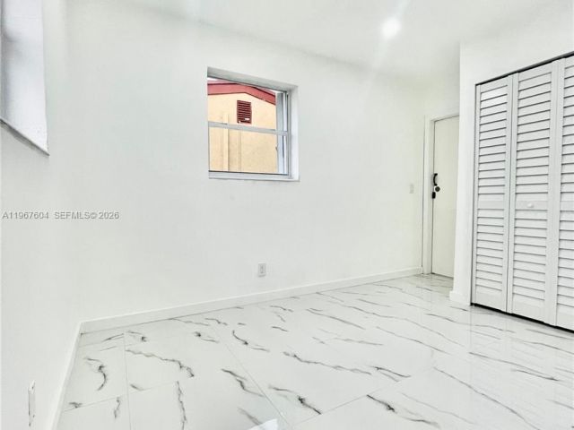 Home for rent at 1409 NE 151st Ter 1409 - photo 7480939