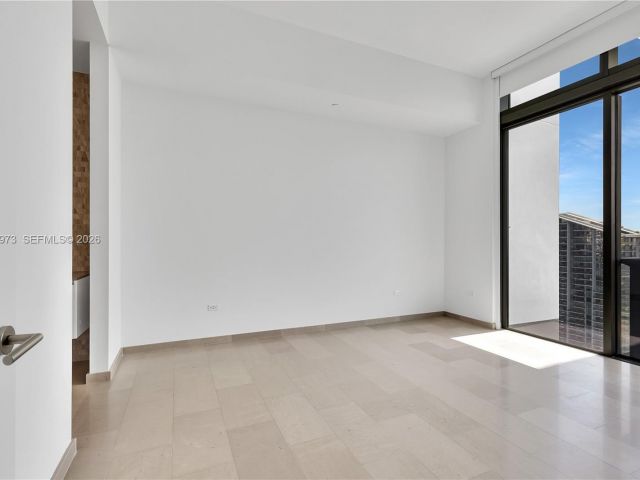 Apartment for sale  Unit #4110 - photo 7446570