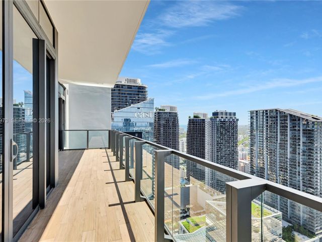 Apartment for sale  Unit #4110 - photo 7446577