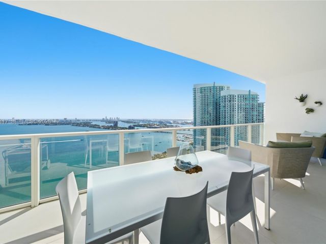 Apartment for sale  Unit #3407 - photo 7494769