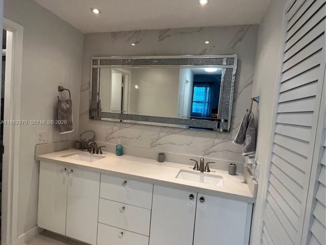 Apartment for rent  Unit #1510 - photo 7500949