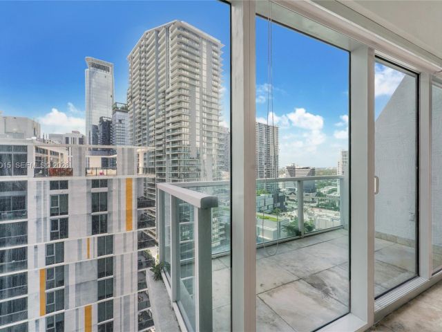 Apartment for rent  Unit #1514 - photo 7447574