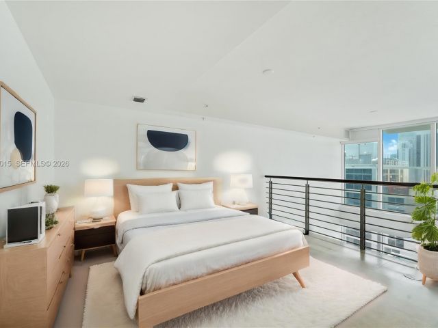 Apartment for rent  Unit #1514 - photo 7447580