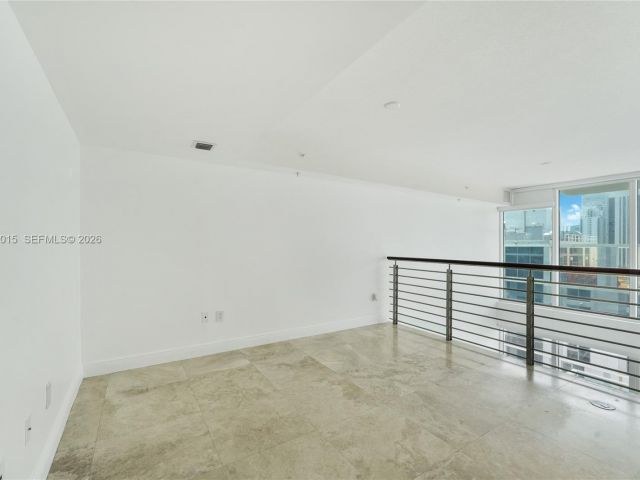 Apartment for rent  Unit #1514 - photo 7447584