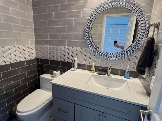 Apartment for rent  Unit # - photo 7500921