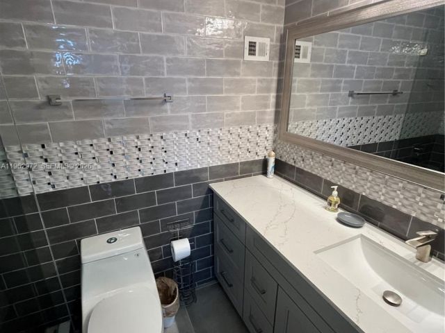 Apartment for rent  Unit # - photo 7500928