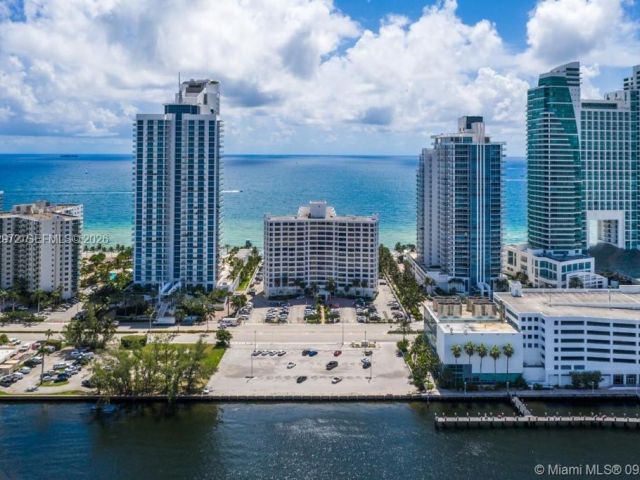 Apartment for rent  Unit # - photo 7500930