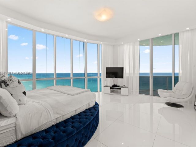 Apartment for rent  Unit #3501 - photo 7448134