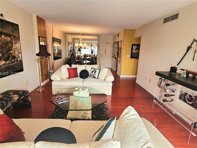 2-bedroom condo for sale in Hallandale Beach - 1985 S Ocean Dr 10J - MondialRealty