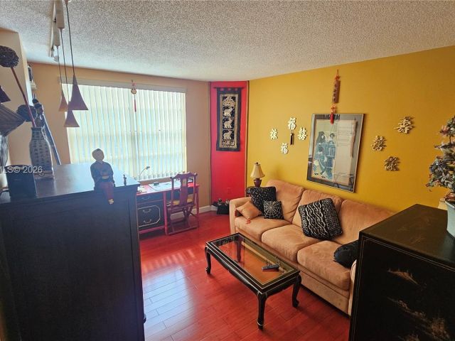 2-bedroom condo for sale in Hallandale Beach - 1985 S Ocean Dr 10J - MondialRealty