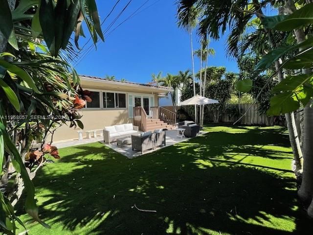 Home for rent at 750 NE 72nd Ter - photo 7446094