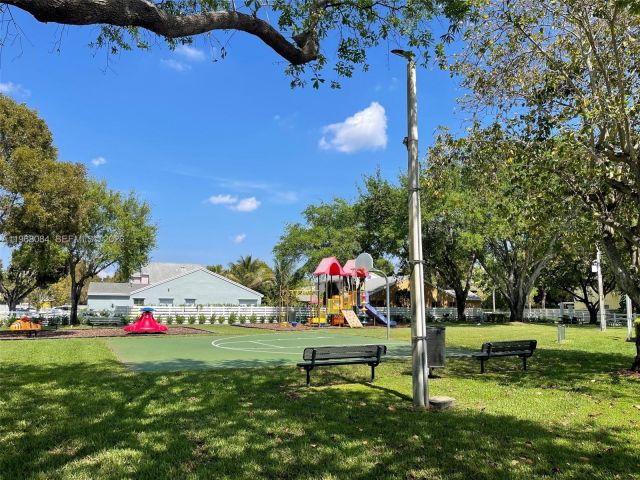 Home for rent at 13772 SW 145th Ter 13772 - photo 7447139