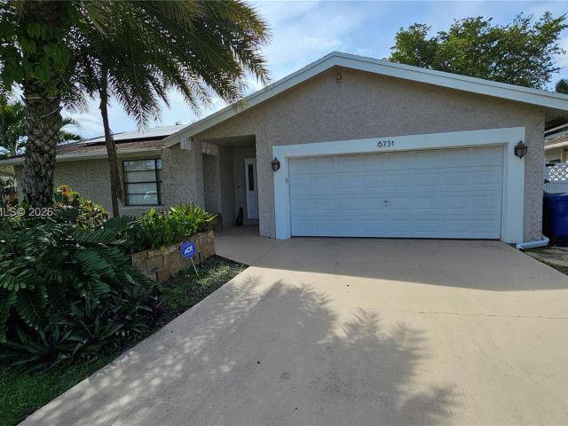 Home for rent at 6731 NW 26th Way - photo 7481941