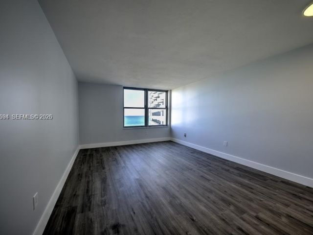 Apartment for rent  Unit #1203 - photo 7449010