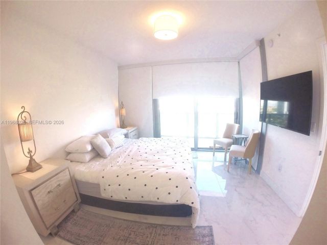 Apartment for rent  Unit #2001 - photo 7448279