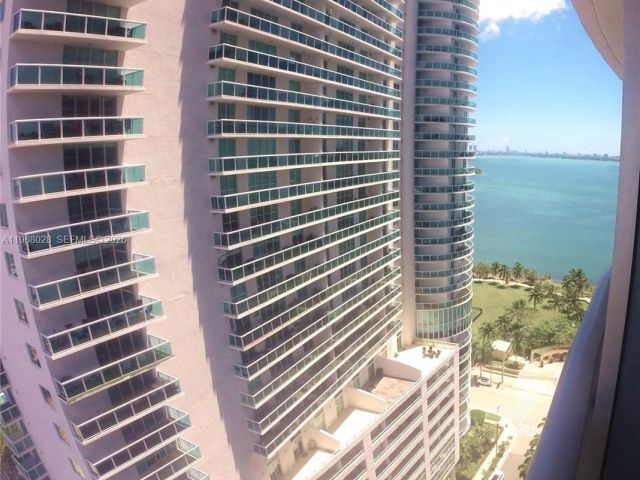 Apartment for rent  Unit #2001 - photo 7448285