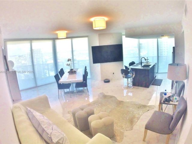 Apartment for rent  Unit #2001 - photo 7448287